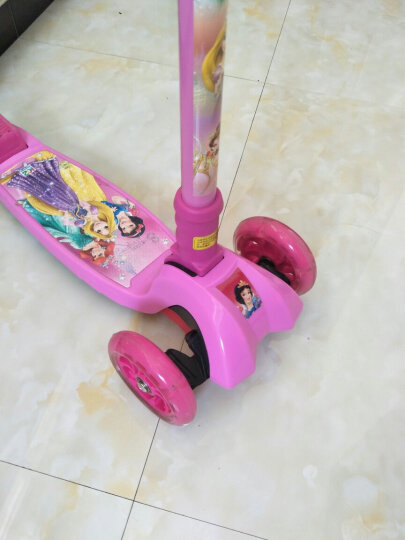 迪士尼滑板车儿童1-2-3-6岁男女宝宝四轮滑步车 闪光可升降折叠三轮 晒单图