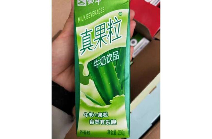 蒙牛 真果粒牛奶饮品(草莓+芦荟+椰果+桃果粒)250g*24 四种口味缤纷装 晒单图