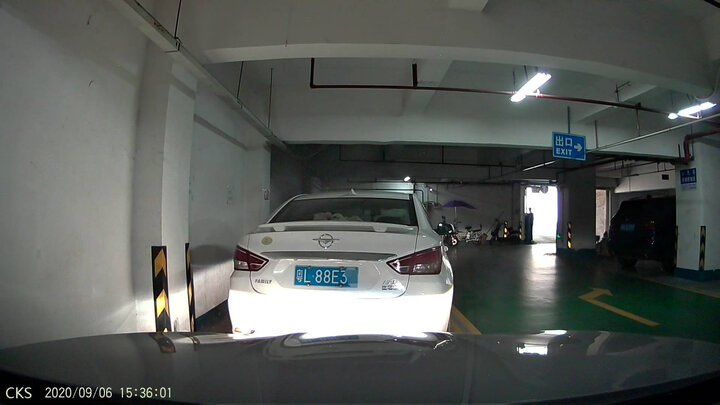 靓知渝V306专车专用隐藏式免接线行车记录仪无线1600P升级夜视广角WIFI前后双镜头一体机 雪佛兰新科鲁兹掀背赛欧迈锐宝创酷景程乐风RV 双镜头+包安装+送32G卡 晒单图