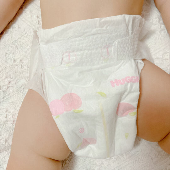 好奇（Huggies）铂金装纸尿裤M92片(6-11kg)中号婴儿尿不湿小桃裤裸感超薄透气 晒单图