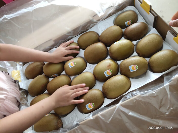 佳沛(zespri)新西兰阳光金奇异果巨大果22个原箱装单果重约141-174g 中秋礼盒 晒单图
