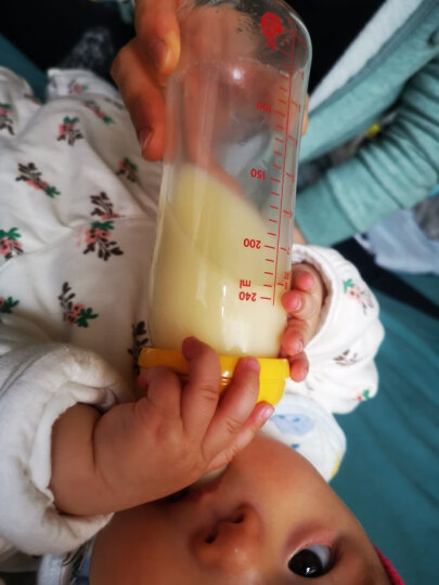 贝亲(Pigeon) 奶瓶 玻璃奶瓶 新生儿 宽口径玻璃奶瓶 婴儿奶瓶 240ml（黄色瓶盖）AA92 自然实感L码 晒单图