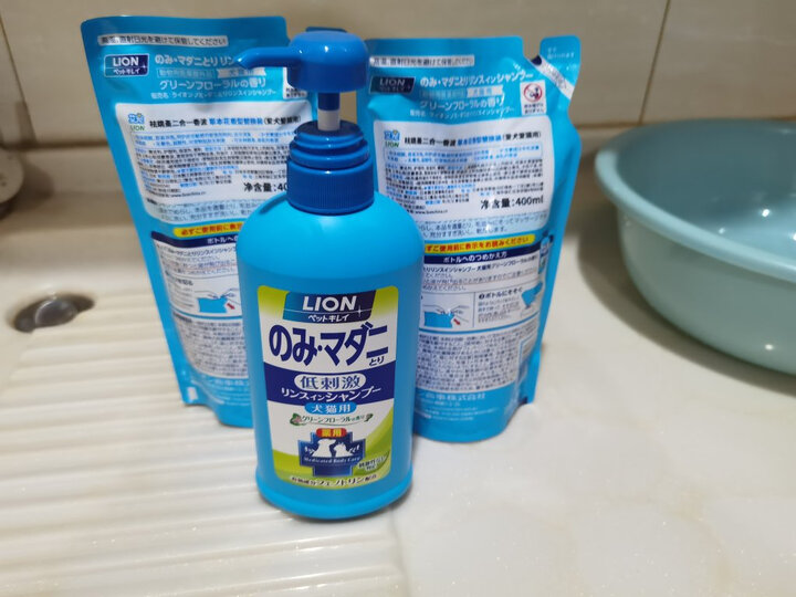 狮王(Lion )艾宠宠物 祛跳蚤二合一香波草本花香型550ml 猫狗沐浴露(日本进口) 晒单图