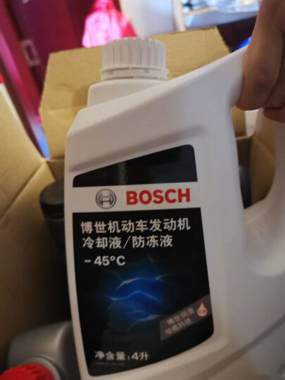 博世（BOSCH）汽车发动机通用水箱防冻液/冷却液/冷却水 冰点-45℃ 4L（红色） 晒单图