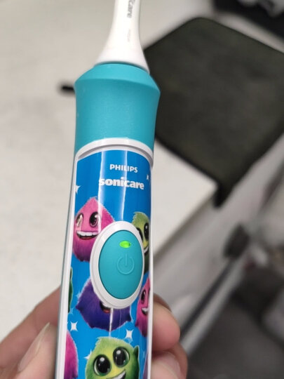 飞利浦儿童电动牙刷男女生蓝牙版2种模式自带2支刷头+8款多彩贴纸 （标准/迷你刷头随机发货）蓝色HX6322/04 晒单图