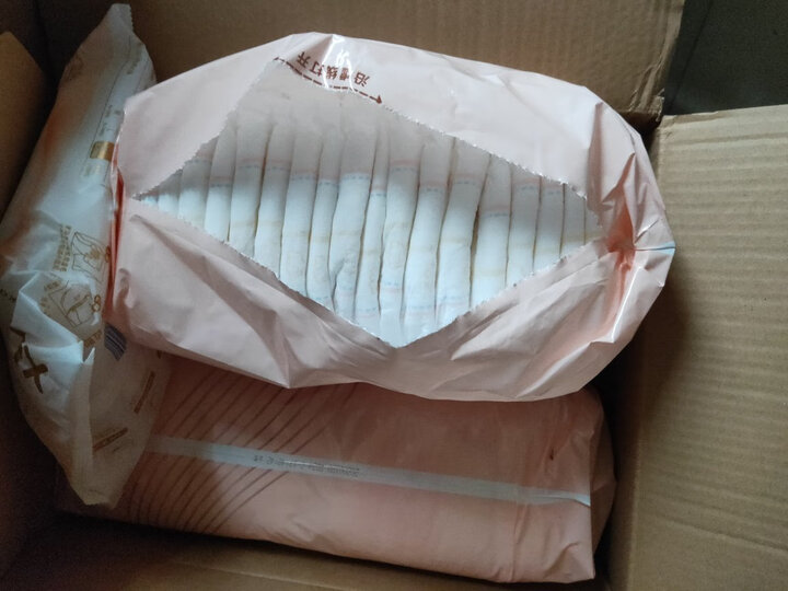 好奇Huggies铂金装纸尿裤L120片(9-14kg)大号婴儿尿不湿,小桃裤新老包装随机发货夏日超薄透气 晒单图