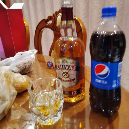 芝华士（Chivas）12年 苏格兰 调和型 威士忌 洋酒 700ml  晒单图