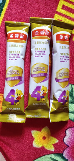 伊利奶粉 金领冠系列 幼儿配方奶粉 3段900克(1-3岁幼儿适用)新老包装随机发货 晒单图