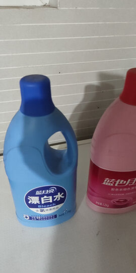 蓝月亮 蓝色月光 彩色衣物色渍净 漂渍液 漂白剂 彩漂1.2kg/瓶 晒单图