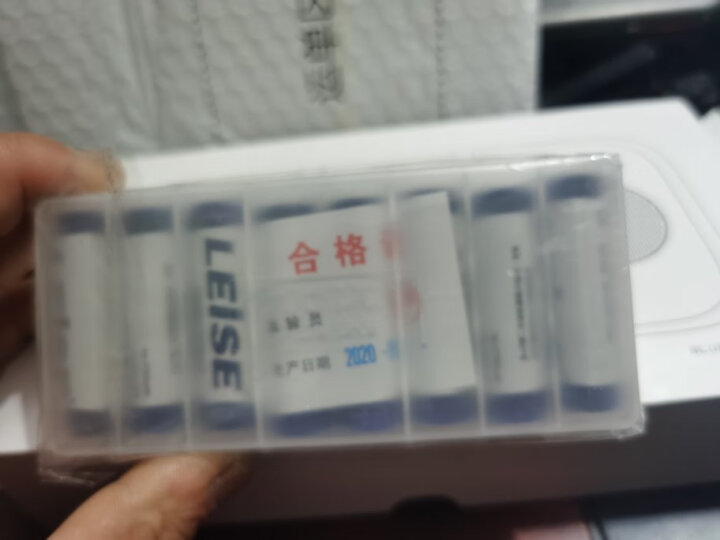 雷摄（LEISE）高容量镍氢充电电池 5号/五号/AA/2700毫安(8节)电池盒装 适用:麦克风/玩具/鼠标(不含充电器) 晒单图