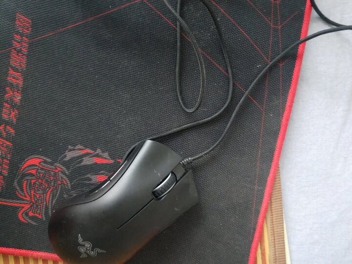雷蛇(Razer)蝰蛇游戏鼠标 DeathAdder 左手标准版 黑色 电竞鼠标 左手鼠标 吃鸡鼠标 晒单图