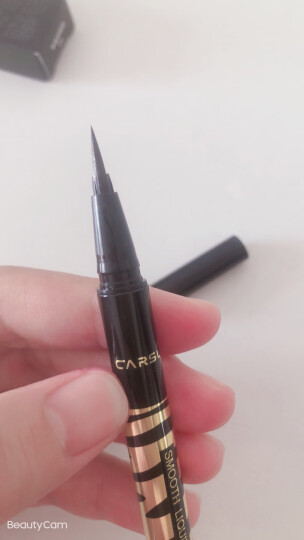 卡姿兰（Carslan）大眼晴零触感眼线笔(防水不晕染眼线液笔 防汗不易脱色）0.55g 晒单图