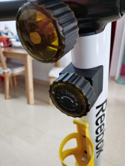 Reebok锐步 动感单车 家用磁控室内健身车 GB40白色 晒单图