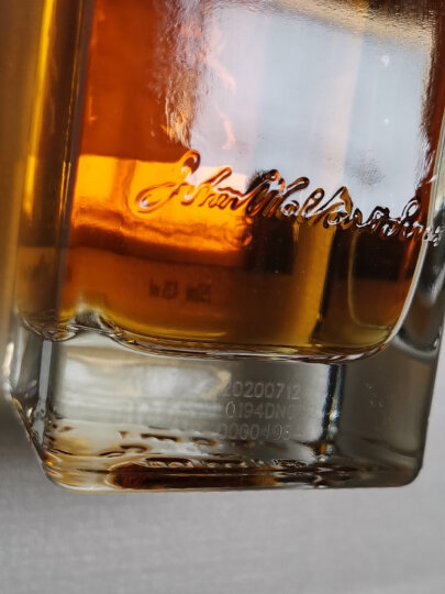 尊尼获加（JOHNNIE WALKER）洋酒 绿方 绿牌 15年 苏格兰进口威士忌750ml 洋酒礼盒 晒单图