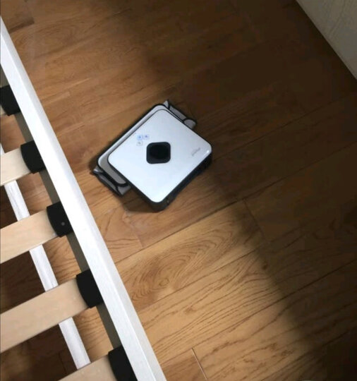 iRobot拖地机Braava 381工作