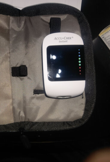 三诺血糖仪家用 GPRS传输智能控糖 亲智型套装（仪器+50支试纸+50支采血针） 晒单图