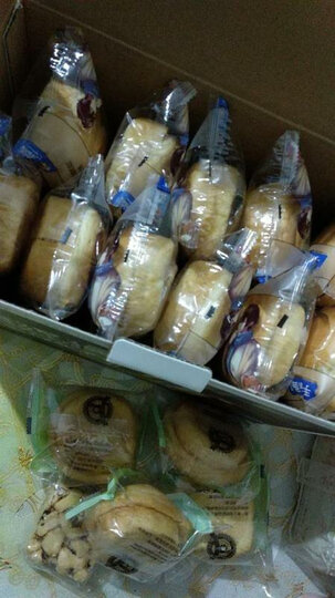 三只松鼠手撕面包 饼干蛋糕千糕点零食酵母面包代餐早餐口袋软面包礼盒 1000g/盒 晒单图