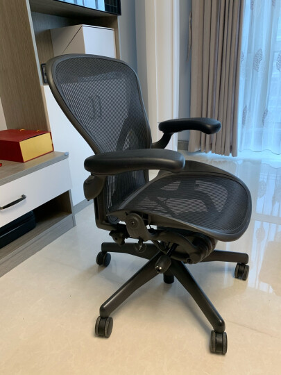 【二手9成新】 美国赫曼米勒Hermanmiller  aeron  人体工学多功能椅 第二树 小号 晒单图