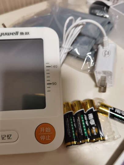 鱼跃(YUWELL)电子血压计YE660A 家用血压仪 智能一键量血压 医用上臂式测血压仪器 晒单图