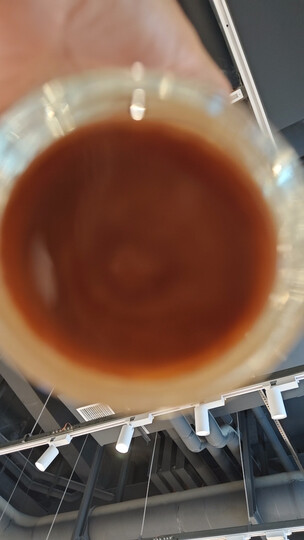 这次买的咖啡没有前几次的好，不但有沉淀物，而且咖啡的口感也淡了，