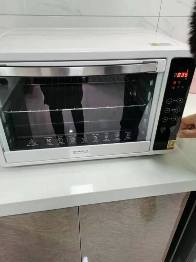 德玛仕（DEMASHI）电烤箱商用月饼私房烘焙蛋糕披萨面包家用大烤箱 带定时热风循环单位食堂用 【一层一盘】电脑智能|300度高温 晒单图