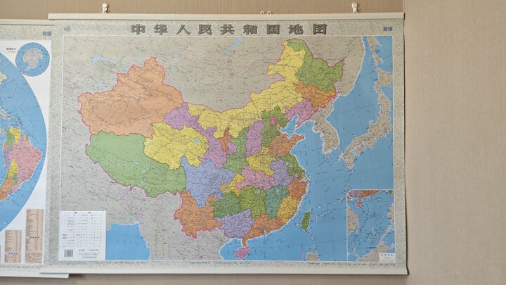 【官方正版 通用】2025 中国地图挂图+世界地图挂图 超值套装共2张 尺寸约1.1米*0.8米 高清防水标准政区图 学生地理学习 办公家庭装饰 无拼缝通用新版墙贴挂画挂图   晒单图