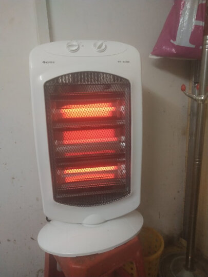 格力（GREE） 小太阳取暖器电暖器家用电暖速热防烫摇头节能烤火炉暗光远红外取暖炉NSD-12-WG 晒单图