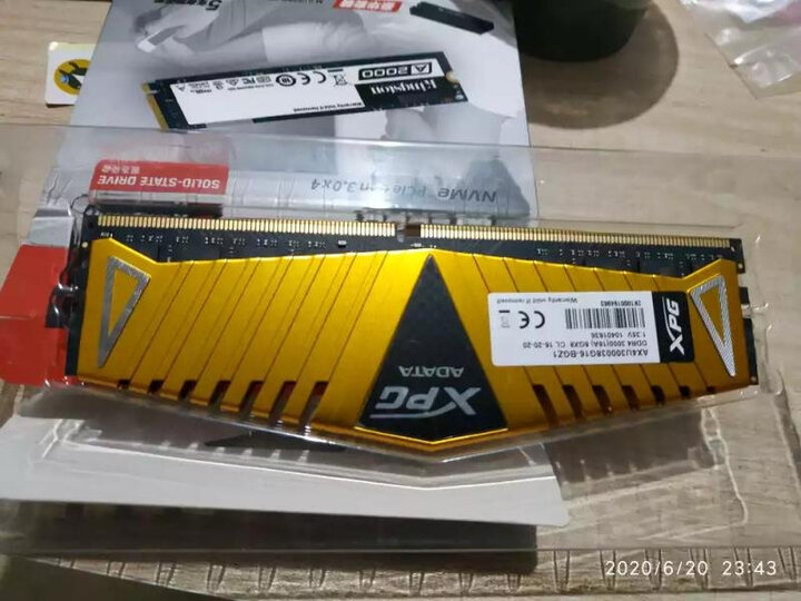 威刚(ADATA)DDR4 2400 8GB 台式机内存 XPG-Z1 游戏威龙(红色) 晒单图