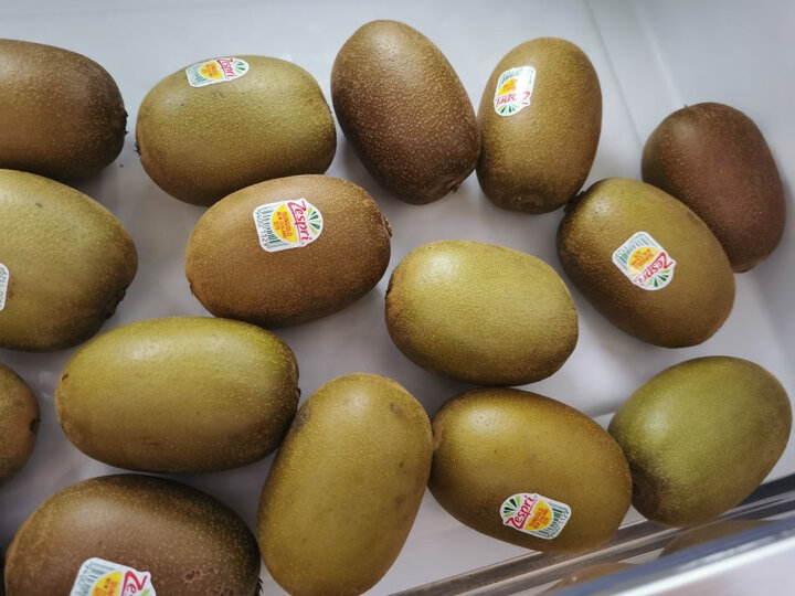 Zespri佳沛 新西兰阳光金奇异果 特大25-27个原箱装 单果重约124-145g 猕猴桃 生鲜水果礼盒 晒单图