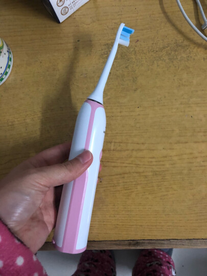 飞利浦电动牙刷成人 情侣款 全自动可充电式 牙龈护理型 自带2支刷头 粉白色 HX3226/41（新老包装随机发货） 晒单图