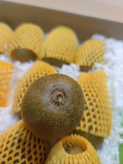 Zespri佳沛 新西兰阳光金奇异果 优选30-33个原箱装 单果重约105-124g 猕猴桃 生鲜水果礼盒 晒单图