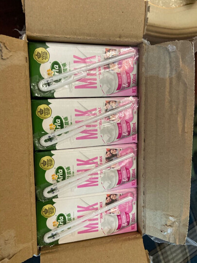 Arla 爱氏晨曦 德国原装进口 营养早餐 健身代餐 3.4g蛋白质 120mg原生高钙 全脂纯牛奶 200ml*24 整箱装 晒单图