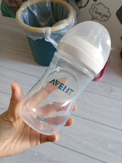 飞利浦新安怡 奶瓶 PP奶瓶 婴儿仿母乳硅橡胶奶嘴宽口径 260ml 进口 自带1月+奶嘴SCF693/13 晒单图