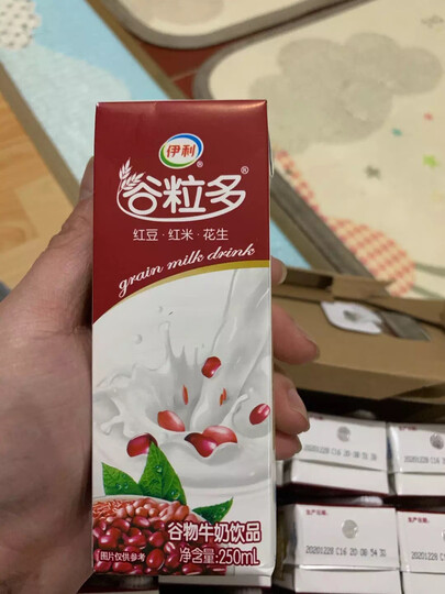 伊利 谷粒多 红谷牛奶饮品250ml*12盒/箱(礼盒装)红豆+红米+花生 营养早餐奶 晒单图