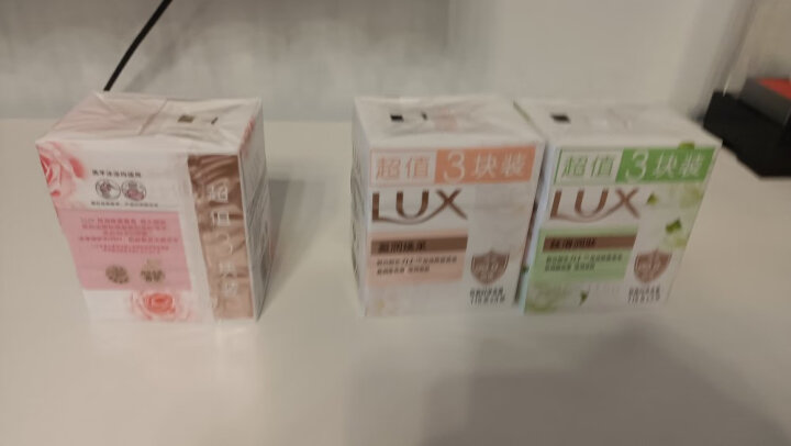 力士(LUX)娇肤香皂三块装 丝滑润肤115gx3 晒单图