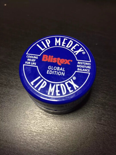 美国进口 Blistex/百蕾适/碧唇【小蓝罐】男女润唇膏(清凉薄荷 凡士林唇膜 持久保湿滋润补水 去死皮唇纹) 晒单图