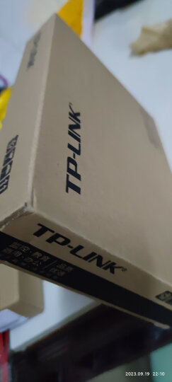 TP-LINK 8口千兆交换机 企业级交换器 监控网络网线分线器 分流器 金属机身 TL-SG1008D 晒单图