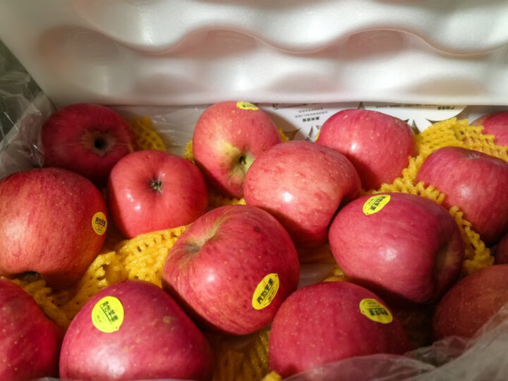洛川苹果 青怡陕西红富士净重4.5kg 单果160g起 新鲜水果礼盒 晒单图