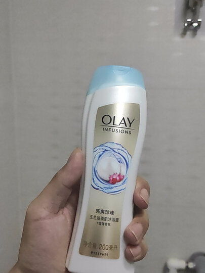 OLAY玉兰油 沐浴露套装 含蜂蜜滋养650ml送雪莲香氛200ml 美肌 含微米精油 无皂基 精油香氛 晒单图
