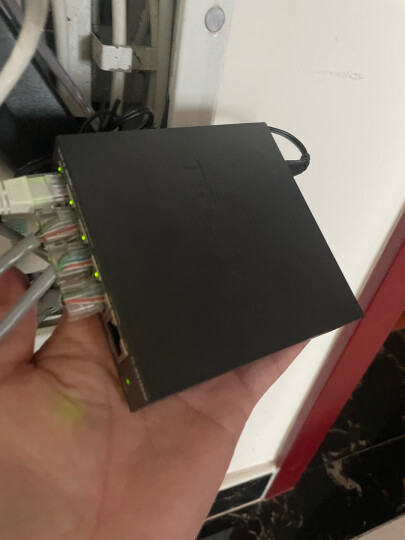 TP-LINK 5口千兆PoE交换机 4口PoE非网管交换机 监控网络网线分线器 企业级交换器 分流器 TL-SG1005P 晒单图