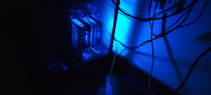 九州风神（DEEPCOOL） 大霜塔RGB风冷CPU散热器(多平台/6热管/智能温控/双RGB风扇/附带硅脂) 晒单图