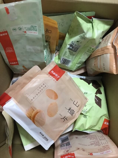 【199减100】良品铺子 鱼豆腐170g 原味烧烤味豆腐香辣味特产风味零食 休闲零食小吃 香辣味 晒单图