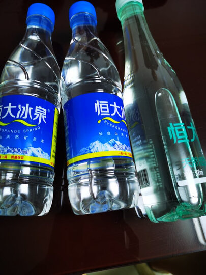 恒大冰泉 长白山天然弱碱性矿泉水 500ml*12瓶 晒单图
