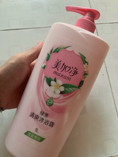 美加净(MAXAM)滋润沐浴露1000ml(杏仁油精华天然补水保湿润肤沐浴乳) 晒单图