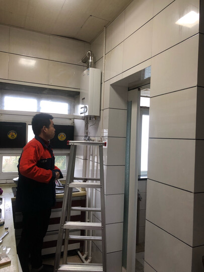 万和(Vanward)12升智能自适调温 无级变升触摸感应式 燃气热水器(天然气)JSQ24-220J12【享6年保修】 晒单图