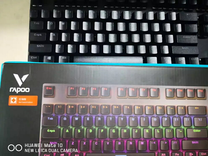 雷柏(Rapoo) V500PRO 机械键盘 有线键盘 游戏键盘 104键混光键盘 吃鸡键盘 电脑键盘 黑色 红轴 晒单图