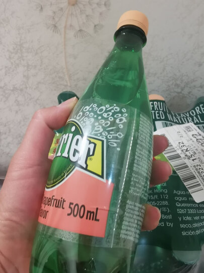 法国进口 巴黎水Perrier气泡矿泉水 柠檬味 塑料瓶装1箱 500MLx24瓶 晒单图