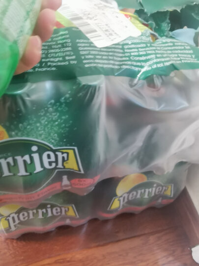 法国进口 巴黎水Perrier气泡矿泉水 柠檬味 塑料瓶装1箱 500MLx24瓶 晒单图
