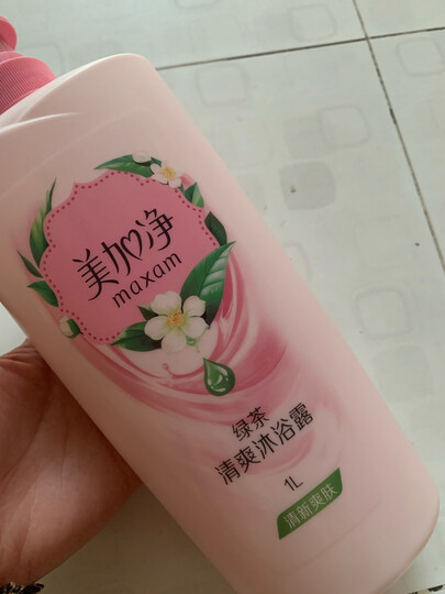 美加净(MAXAM)滋润沐浴露1000ml(杏仁油精华天然补水保湿润肤沐浴乳) 晒单图