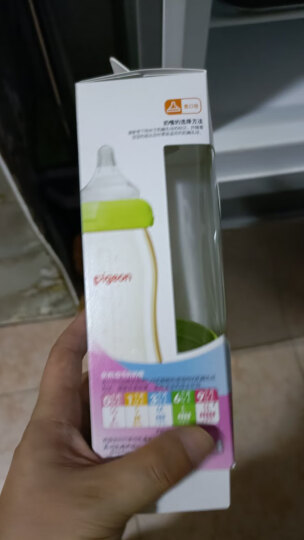 贝亲(Pigeon) 奶瓶 玻璃奶瓶 新生儿 宽口径玻璃奶瓶 婴儿奶瓶 240ml（绿色瓶盖）AA91 自然实感L码 晒单图